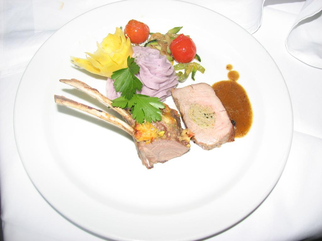 Gostisce Masun Hotel Buitenkant foto